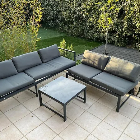 Peaceful 4 Stars Eco-friendly With Private Pool And Parking Vakantiehuis