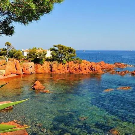 Peaceful 4 Stars Eco-friendly With Private Pool And Parking *