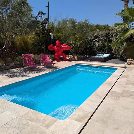 Peaceful 4 Stars Eco-friendly With Private Pool And Parking Casa de Férias